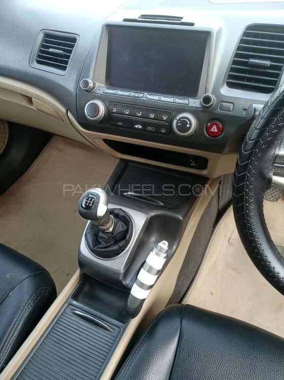Honda Civic 2011 for Sale in Gujranwala Honda Civic 2011 for Sale in Gujranwala Image-12