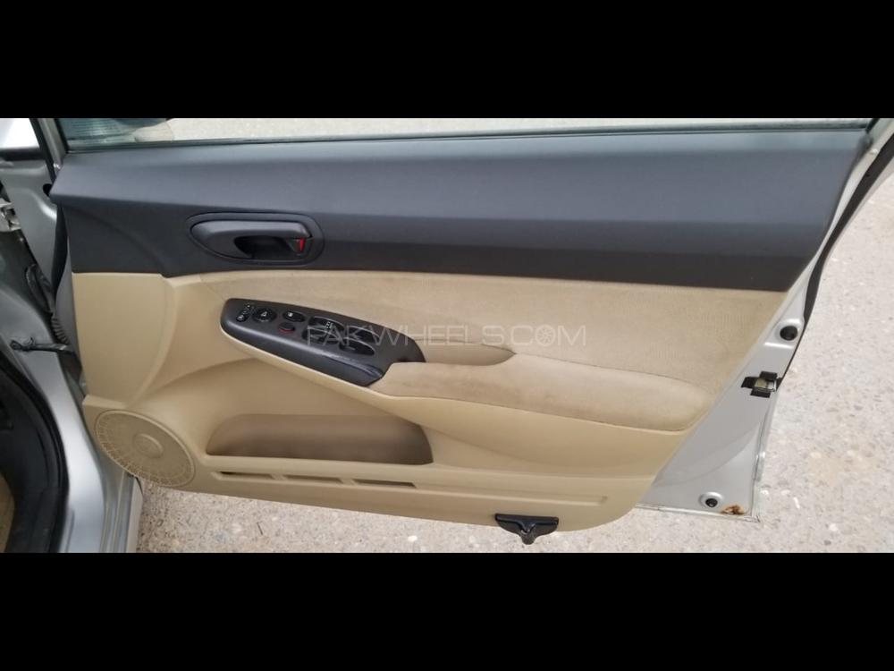 Honda Civic 2007 for Sale in Karachi Honda Civic 2007 for Sale in Karachi Image-4