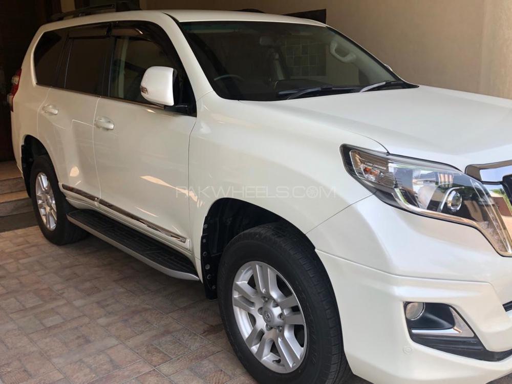 Toyota Prado 2010 for Sale in Lahore Toyota Prado 2010 for Sale in Lahore Image-2