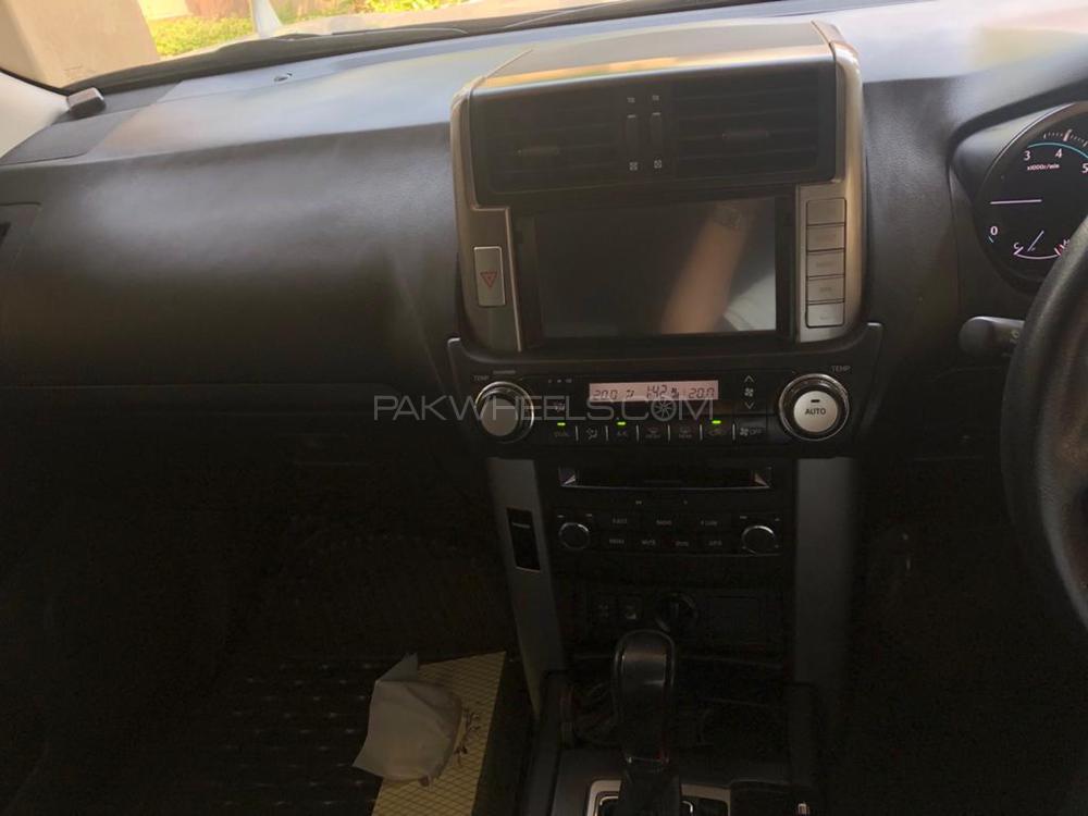 Toyota Prado 2010 for Sale in Lahore Toyota Prado 2010 for Sale in Lahore Image-8
