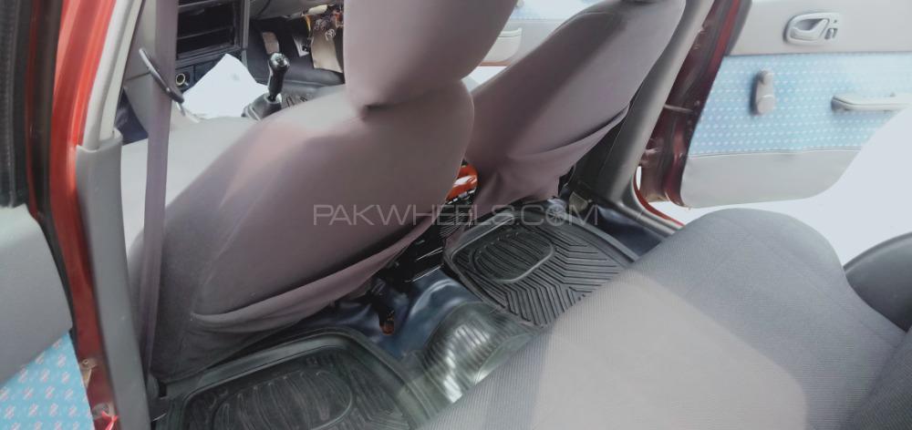Suzuki Cultus 2004 for Sale in Peshawar Suzuki Cultus 2004 for Sale in Peshawar Image-3