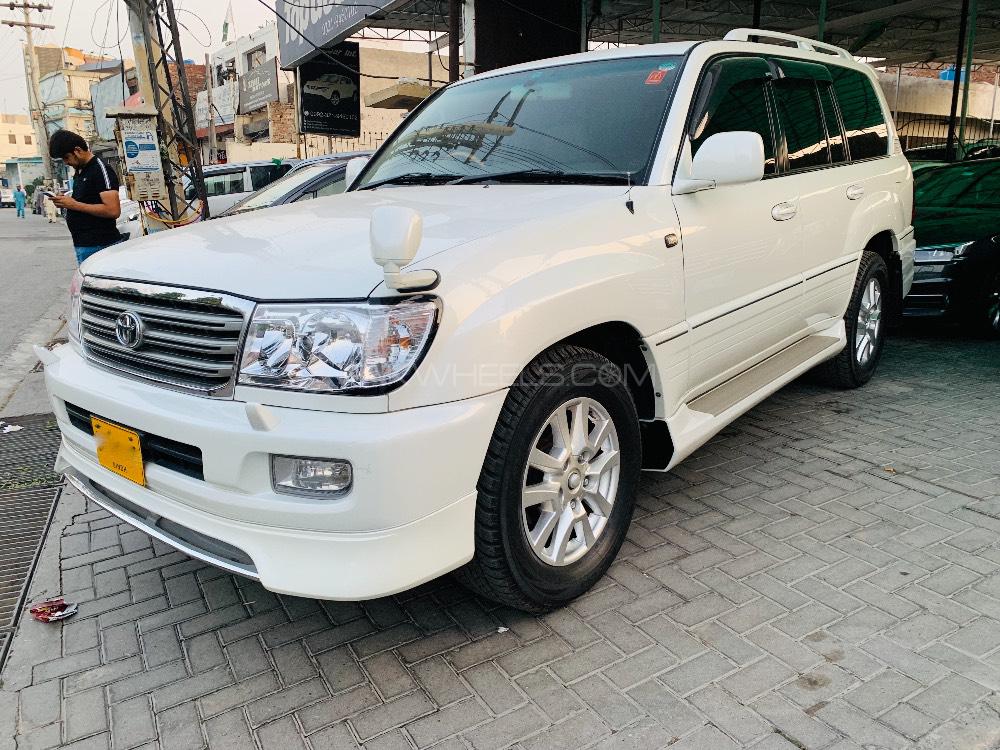 Toyota Land Cruiser 2006 for Sale in Lahore Toyota Land Cruiser 2006 for Sale in Lahore Image-3
