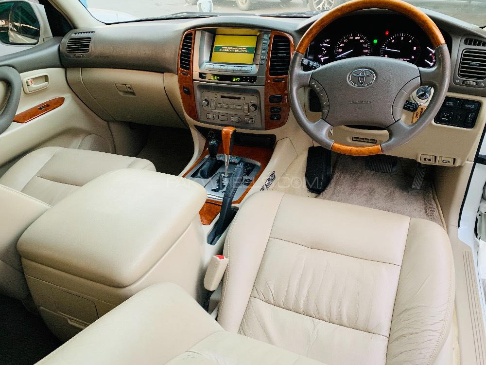 Toyota Land Cruiser 2006 for Sale in Lahore Toyota Land Cruiser 2006 for Sale in Lahore Image-4