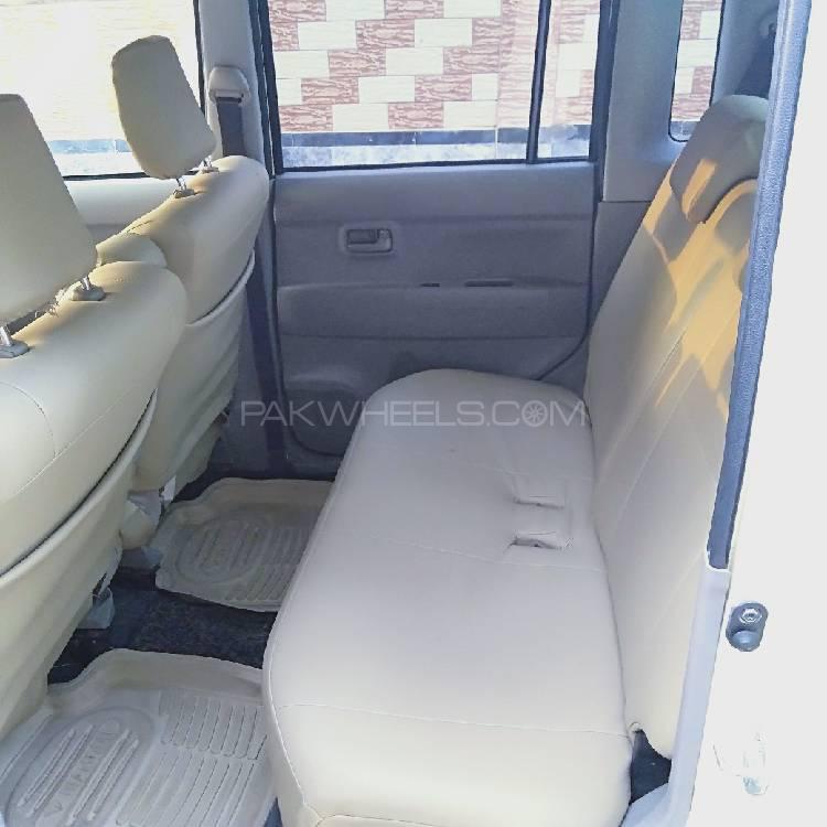 Toyota Pixis Space 2013 for Sale in Peshawar Toyota Pixis Space 2013 for Sale in Peshawar Image-6
