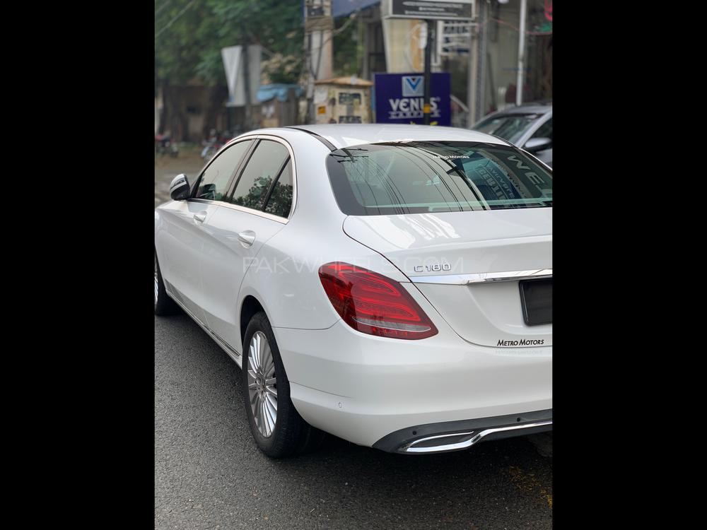 Mercedes Benz C Class 2017 for Sale in Lahore Mercedes Benz C Class 2017 for Sale in Lahore Image-5
