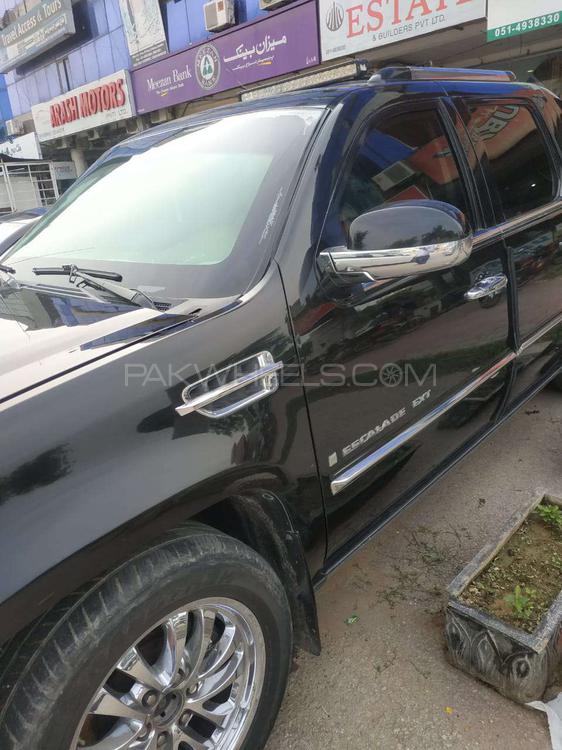 Cadillac Escalade Ext 2009 for Sale in Islamabad Cadillac Escalade Ext 2009 for Sale in Islamabad Image-10