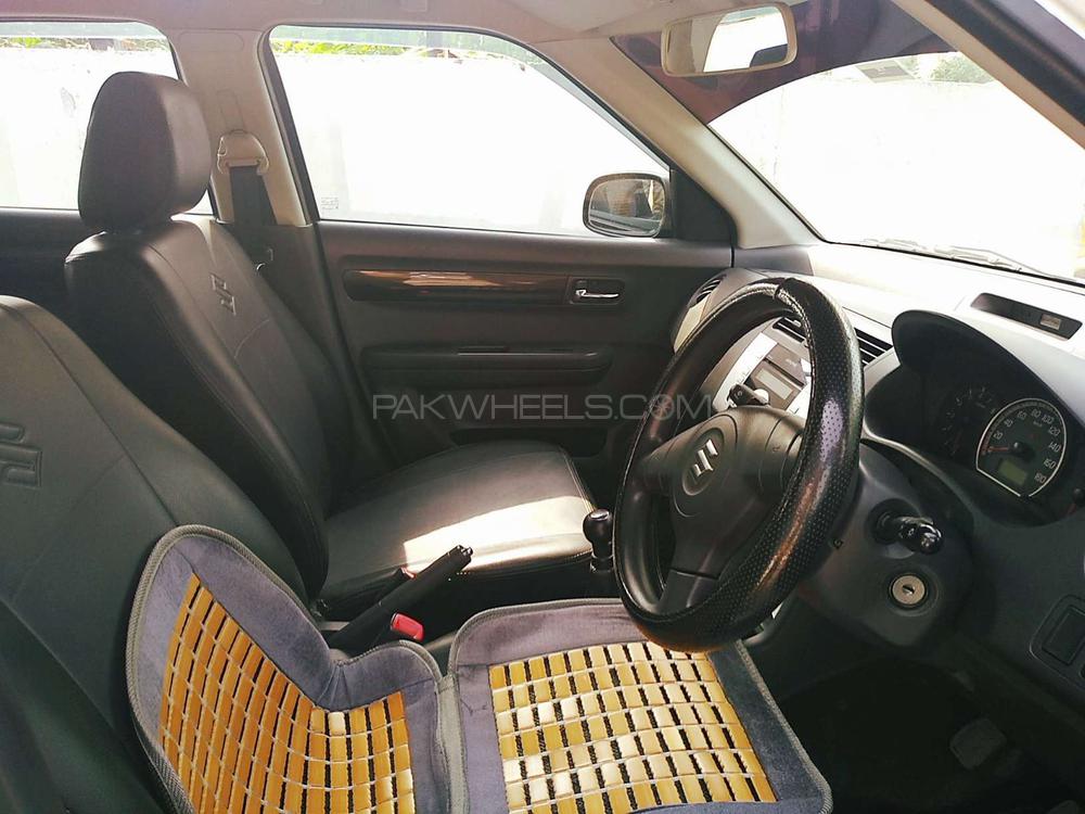 Suzuki Swift 2013 for Sale in Rawalpindi Suzuki Swift 2013 for Sale in Rawalpindi Image-8