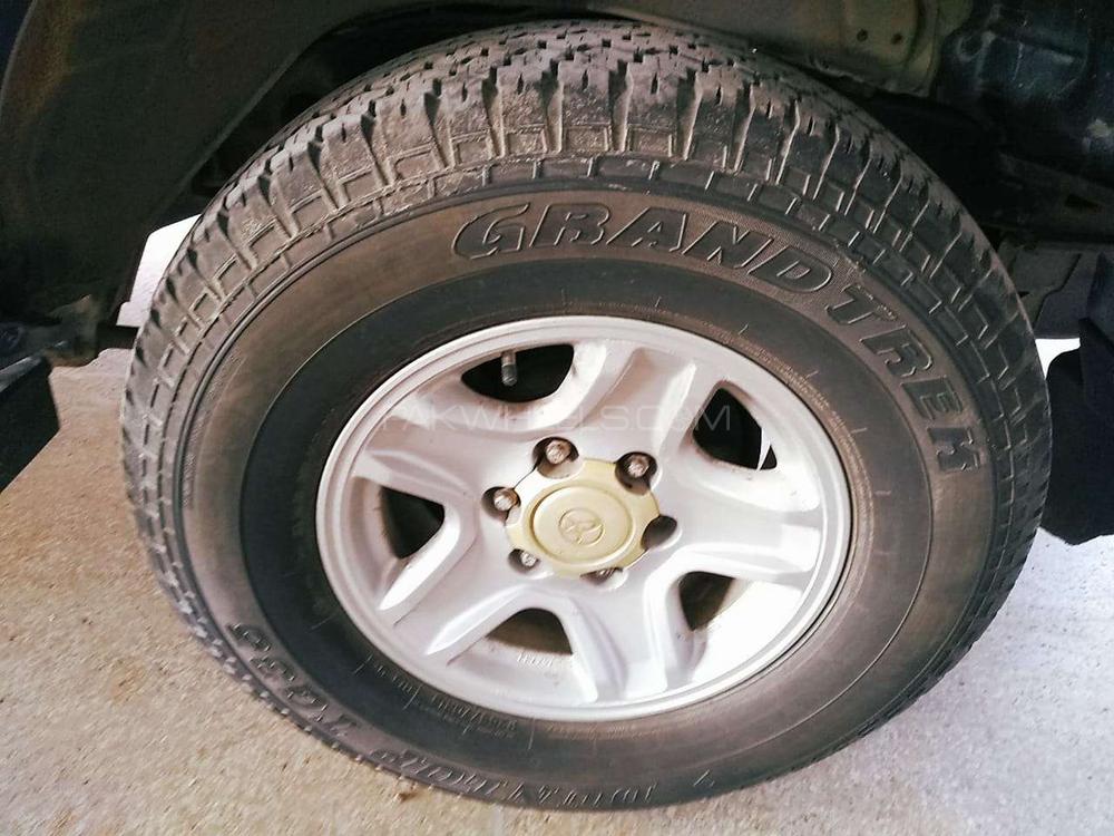 ٹویوٹا پراڈو 1996 for Sale in راولپنڈی ٹویوٹا پراڈو 1996 for Sale in راولپنڈی Image-4