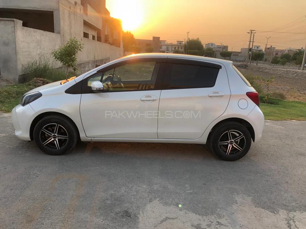 Toyota Vitz 2014 for Sale in Multan Toyota Vitz 2014 for Sale in Multan Image-3