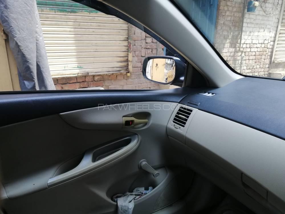 Toyota Corolla 2014 for Sale in Lahore Toyota Corolla 2014 for Sale in Lahore Image-3