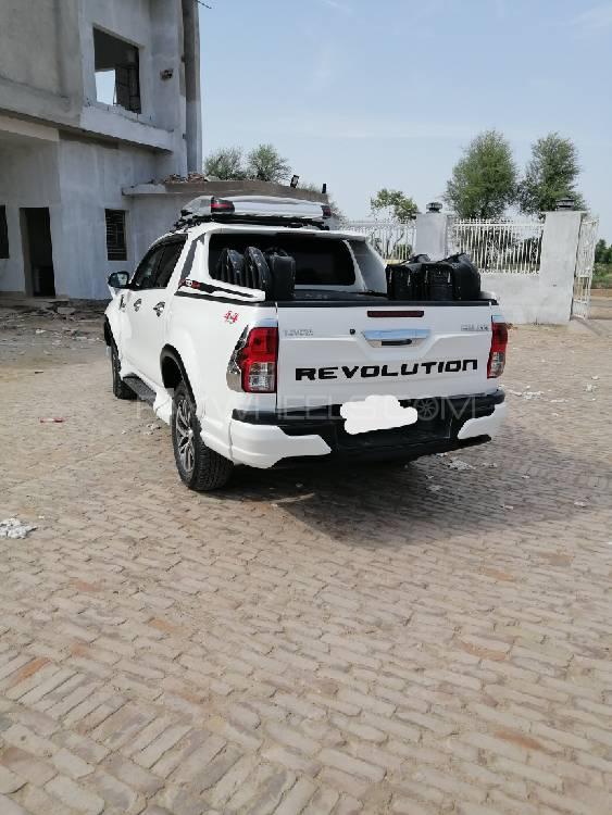 Toyota Hilux 2019 for Sale in Bahawalpur Image-1