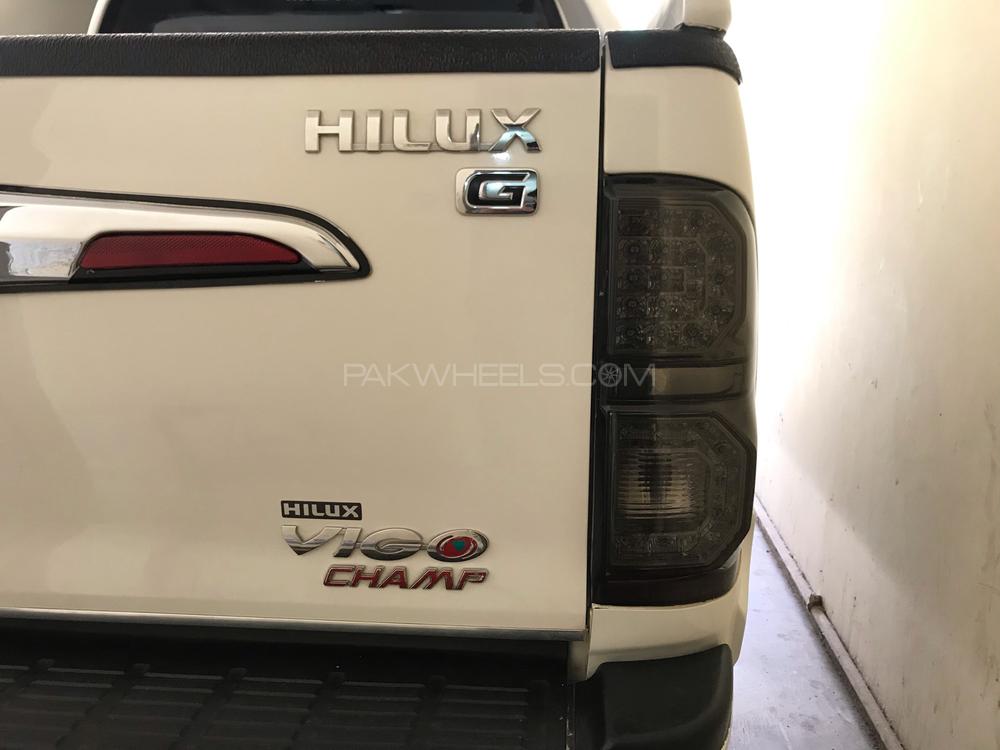 Toyota Hilux 2014 for Sale in Lahore Toyota Hilux 2014 for Sale in Lahore Image-13