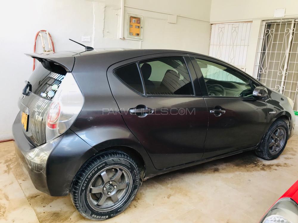 Toyota Aqua 2012 for Sale in Karachi Image-1