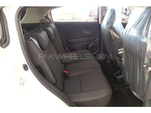 Honda Vezel 2018 for Sale in Islamabad Honda Vezel 2018 for Sale in Islamabad Image-3