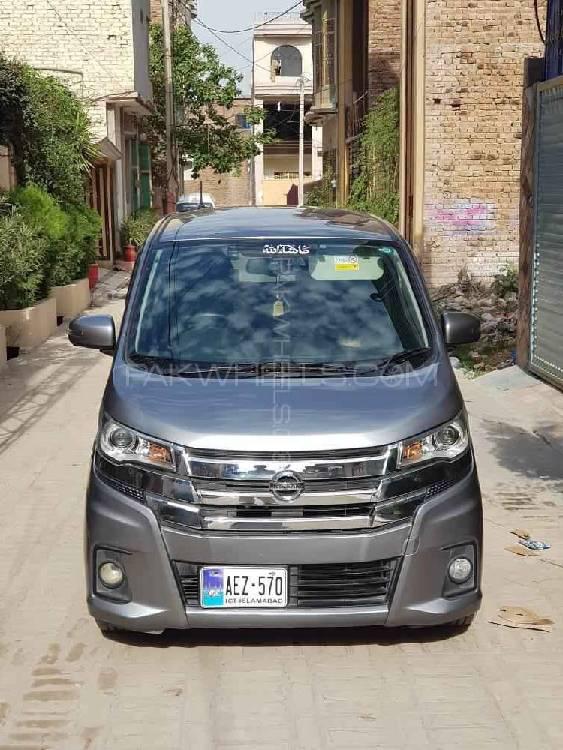 Nissan Dayz Highway Star 2016 for Sale in Peshawar Nissan Dayz Highway Star 2016 for Sale in Peshawar Image-3