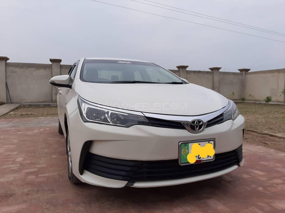 Toyota Corolla 2017 for Sale in Bahawalpur Toyota Corolla 2017 for Sale in Bahawalpur Image-2