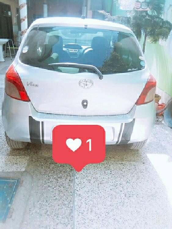 Toyota Vitz 2005 for Sale in Kohat Image-1