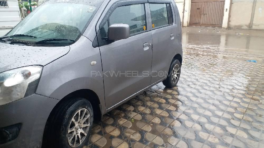 Suzuki Wagon R 2016 for Sale in Multan Suzuki Wagon R 2016 for Sale in Multan Image-4
