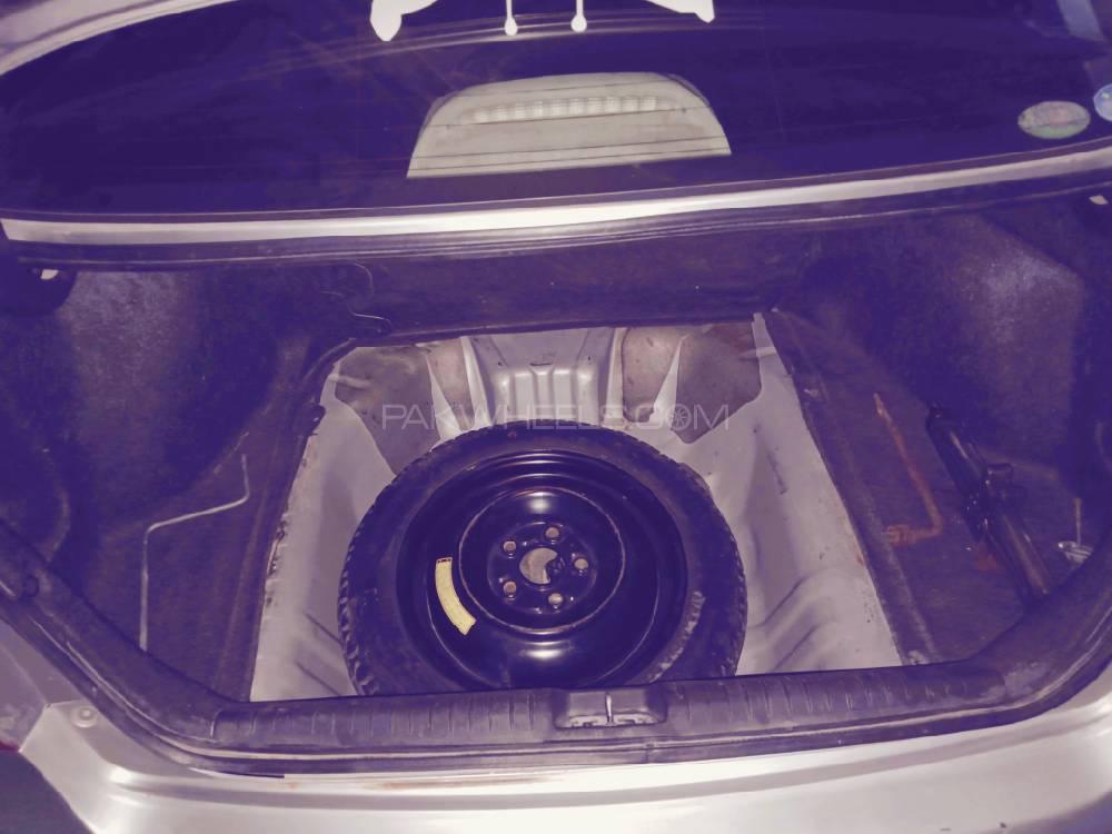 Honda Civic 2006 for Sale in Attock Honda Civic 2006 for Sale in Attock Image-11