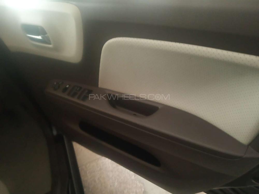 Suzuki MR Wagon 2015 for Sale in Faisalabad Suzuki MR Wagon 2015 for Sale in Faisalabad Image-5