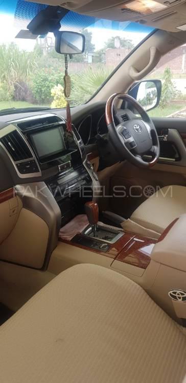 Toyota Land Cruiser 2012 for Sale in Lahore Toyota Land Cruiser 2012 for Sale in Lahore Image-8