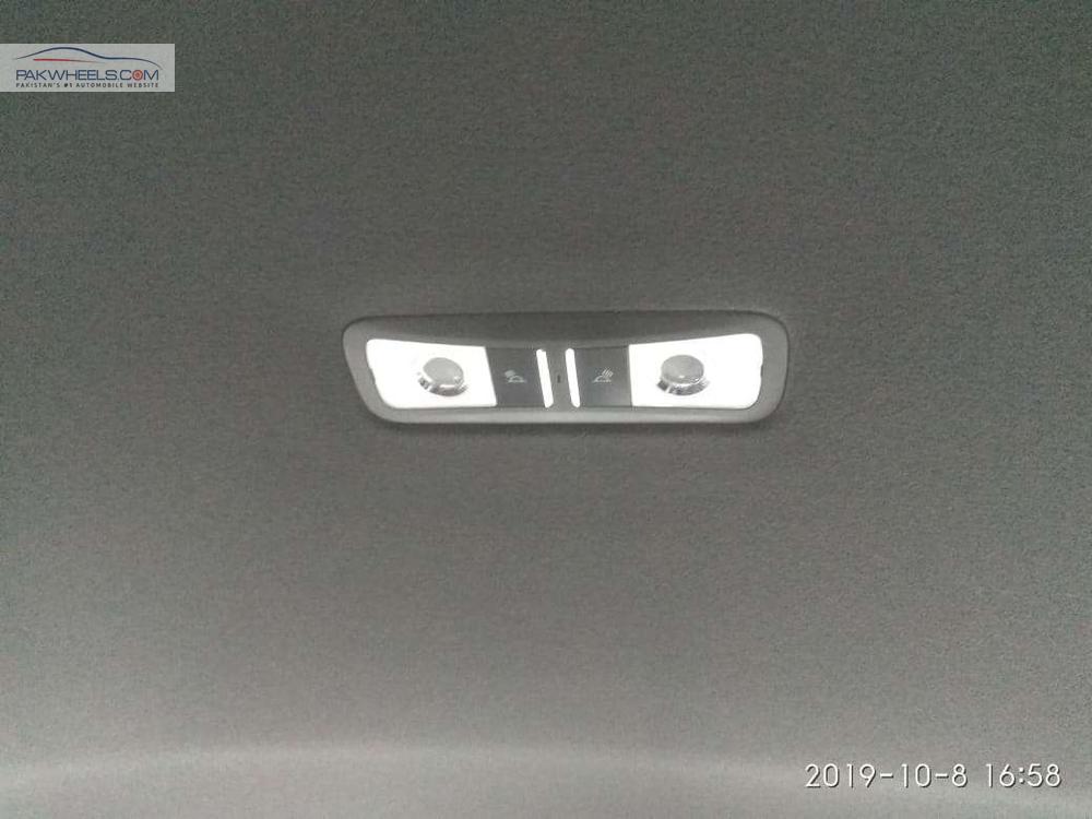 Honda Vezel 2018 for Sale in Lahore Honda Vezel 2018 for Sale in Lahore Image-22