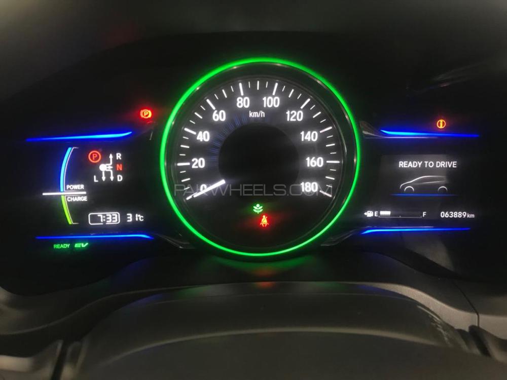 Honda Vezel 2015 for Sale in Islamabad Honda Vezel 2015 for Sale in Islamabad Image-7