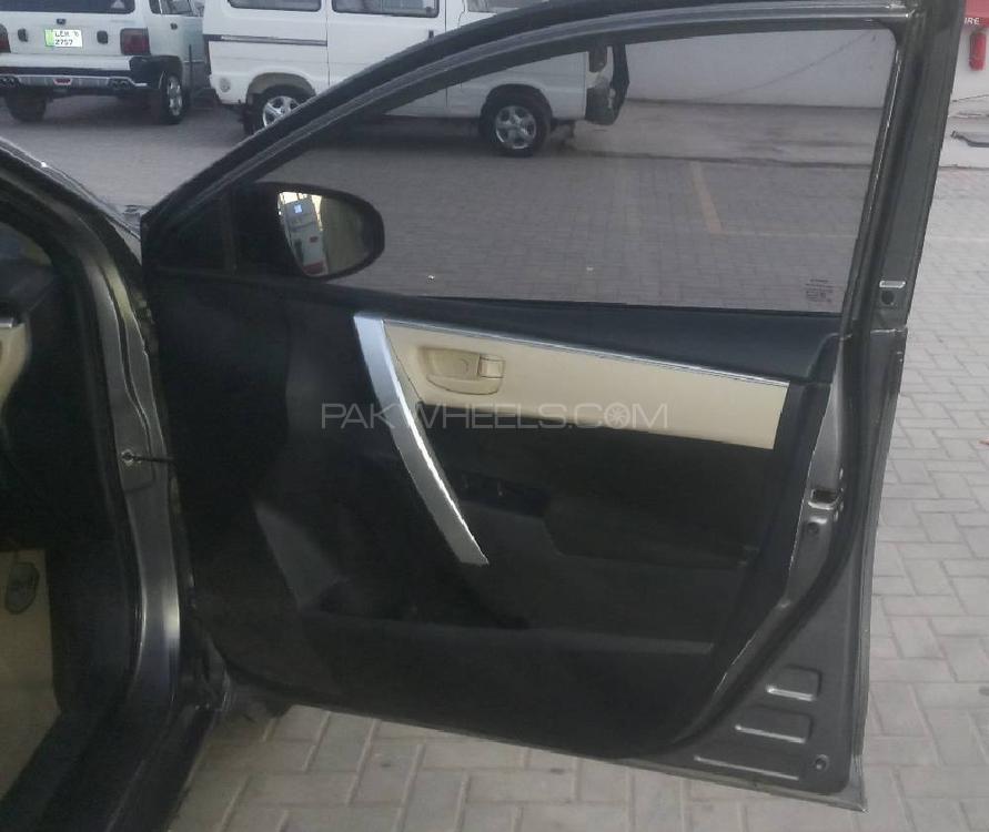 Toyota Corolla 2014 for Sale in Multan Toyota Corolla 2014 for Sale in Multan Image-4