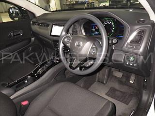 Honda Vezel 2014 for Sale in Lahore Honda Vezel 2014 for Sale in Lahore Image-4