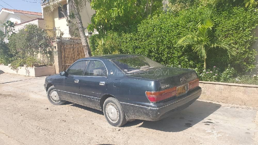 Toyota Crown 1986 for Sale in Karachi Image-1