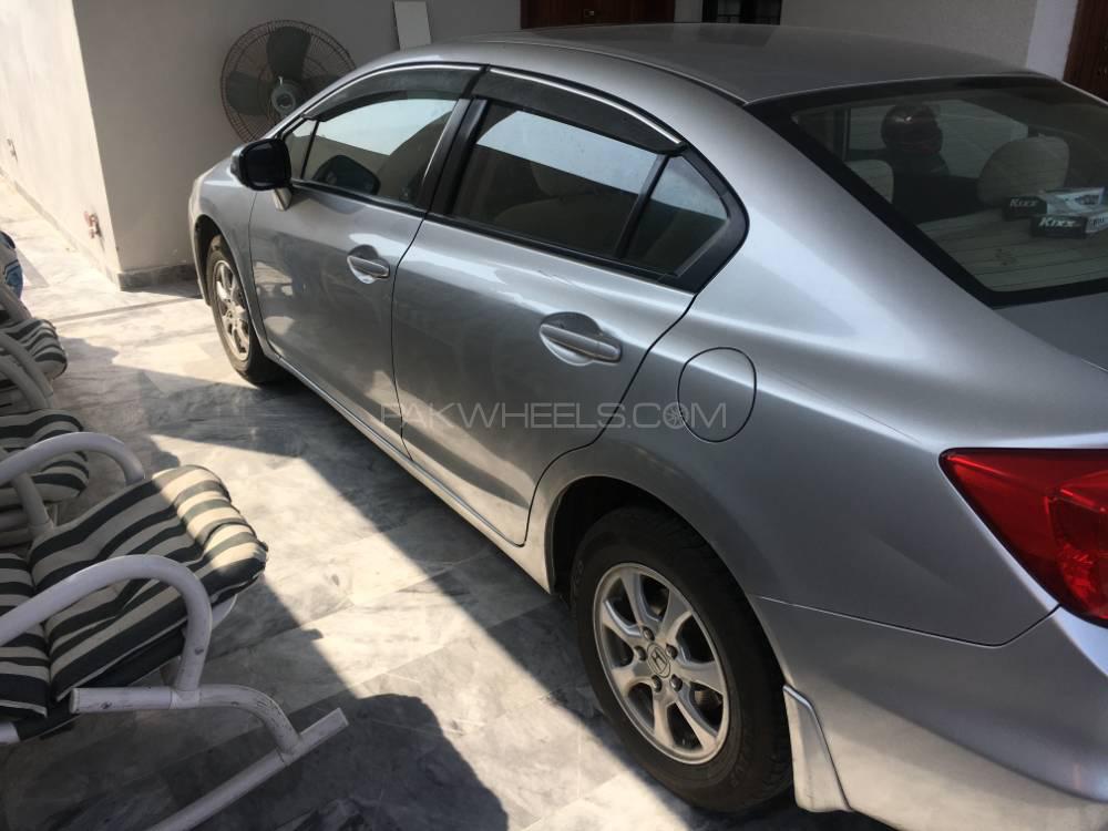 Honda Civic 2012 for Sale in Lahore Honda Civic 2012 for Sale in Lahore Image-6