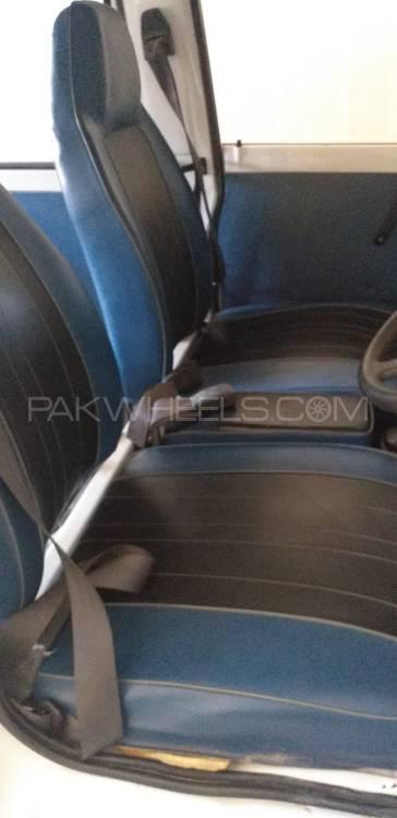 Suzuki Bolan 2015 for Sale in Lahore Suzuki Bolan 2015 for Sale in Lahore Image-7