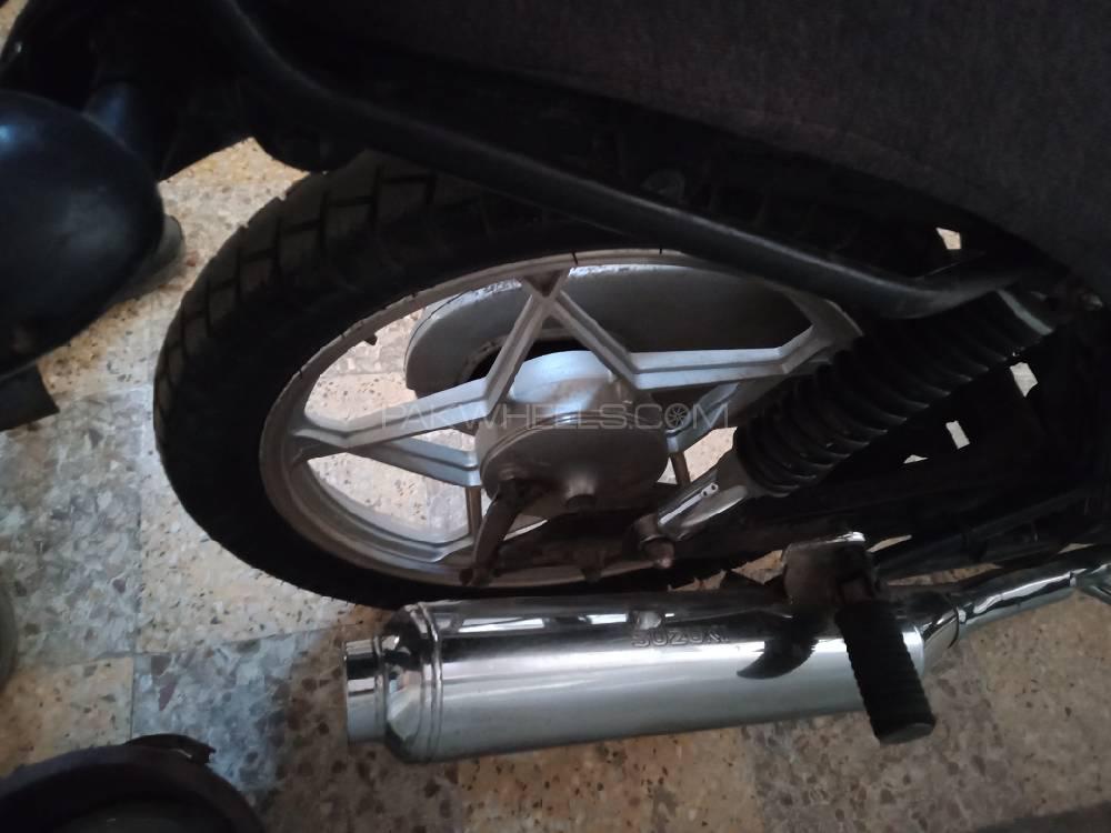 Suzuki GS 150 SE 2016 for Sale Suzuki GS 150 SE 2016 for Sale Image-4