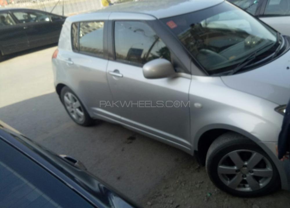سوزوکی سوئفٹ 2014 for Sale in کراچی سوزوکی سوئفٹ 2014 for Sale in کراچی Image-4
