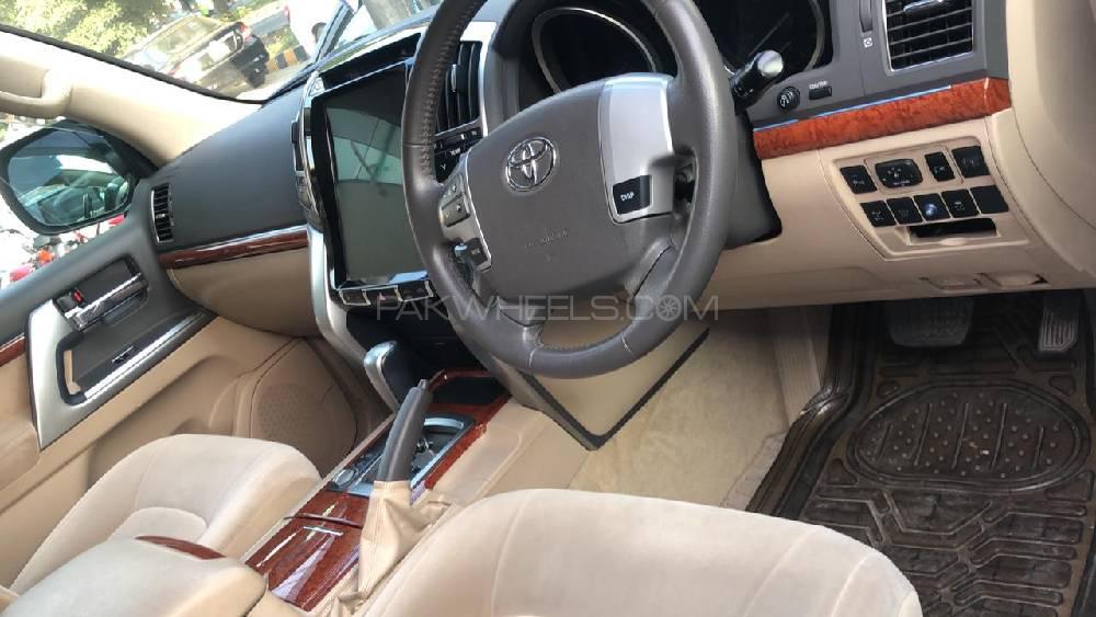 Toyota Land Cruiser 2012 for Sale in Lahore Toyota Land Cruiser 2012 for Sale in Lahore Image-2