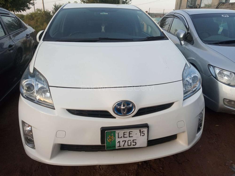 Toyota Prius 2011 for Sale in Gujranwala Image-1