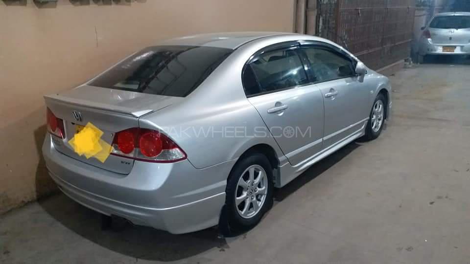 Honda Civic 2007 for Sale in Karachi Honda Civic 2007 for Sale in Karachi Image-10