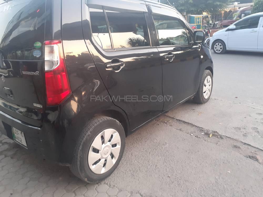 Suzuki Wagon R 2013 for Sale in Islamabad Suzuki Wagon R 2013 for Sale in Islamabad Image-3