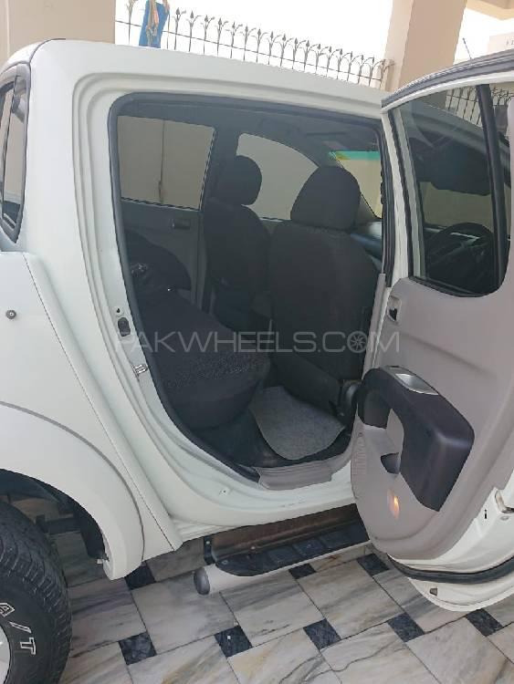 Mitsubishi Triton 2012 for Sale in Lahore Mitsubishi Triton 2012 for Sale in Lahore Image-7