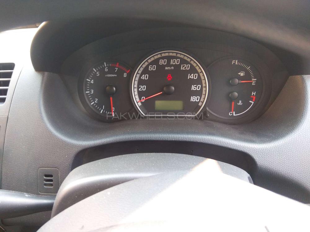 Suzuki Swift 2014 for Sale in Lahore Suzuki Swift 2014 for Sale in Lahore Image-6