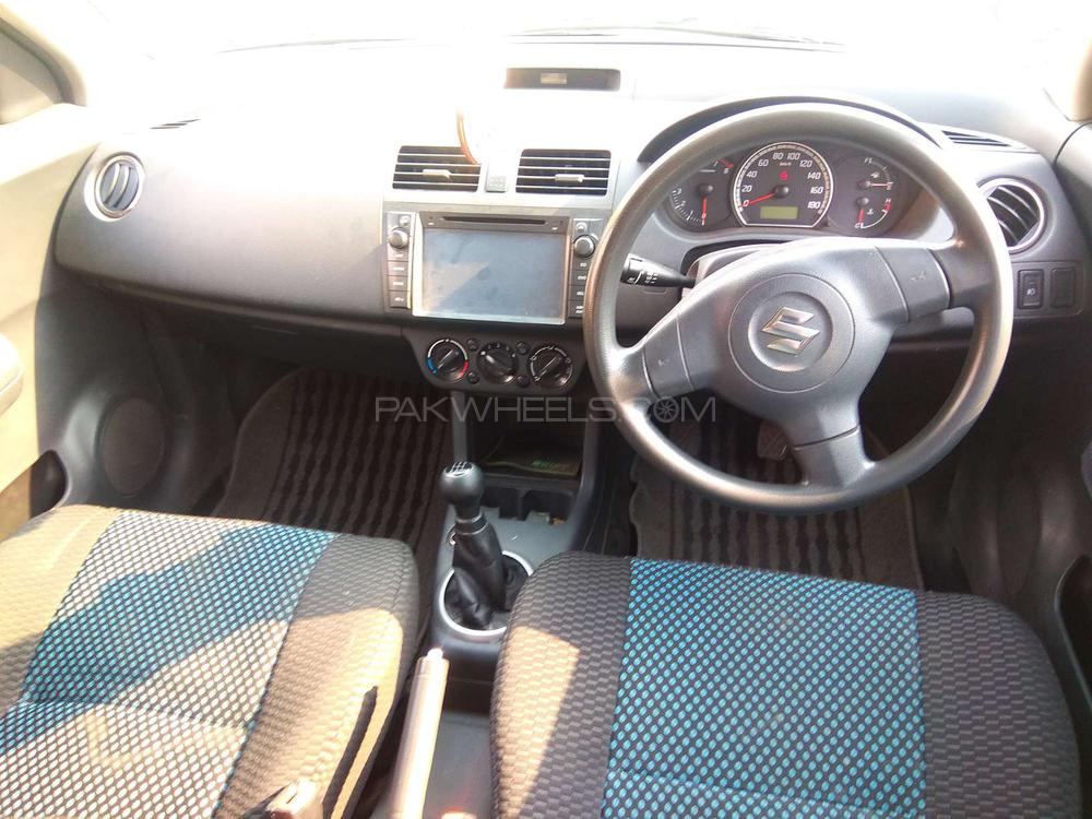 Suzuki Swift 2014 for Sale in Lahore Suzuki Swift 2014 for Sale in Lahore Image-9