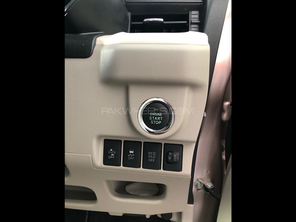 Daihatsu Move 2015 for Sale in Lahore Daihatsu Move 2015 for Sale in Lahore Image-3