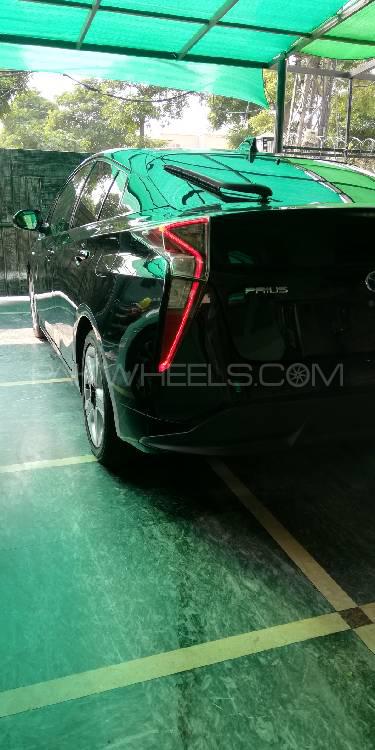 Toyota Prius 2015 for Sale in Lahore Toyota Prius 2015 for Sale in Lahore Image-7