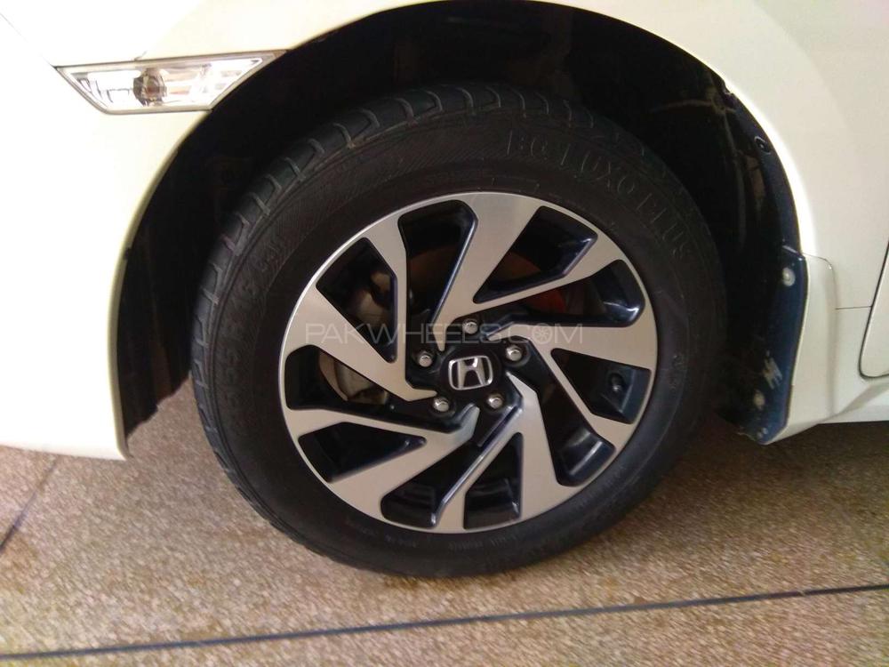 Honda Civic 2017 for Sale in Lahore Honda Civic 2017 for Sale in Lahore Image-14