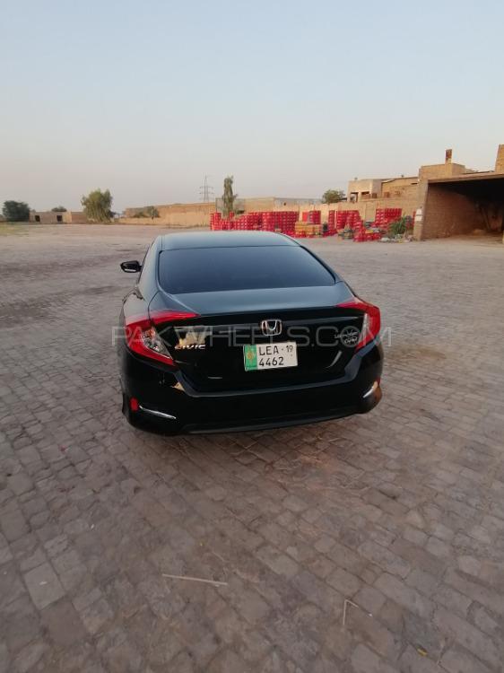 ہونڈا سوک 2019 for Sale in ساہیوال ہونڈا سوک 2019 for Sale in ساہیوال Image-4