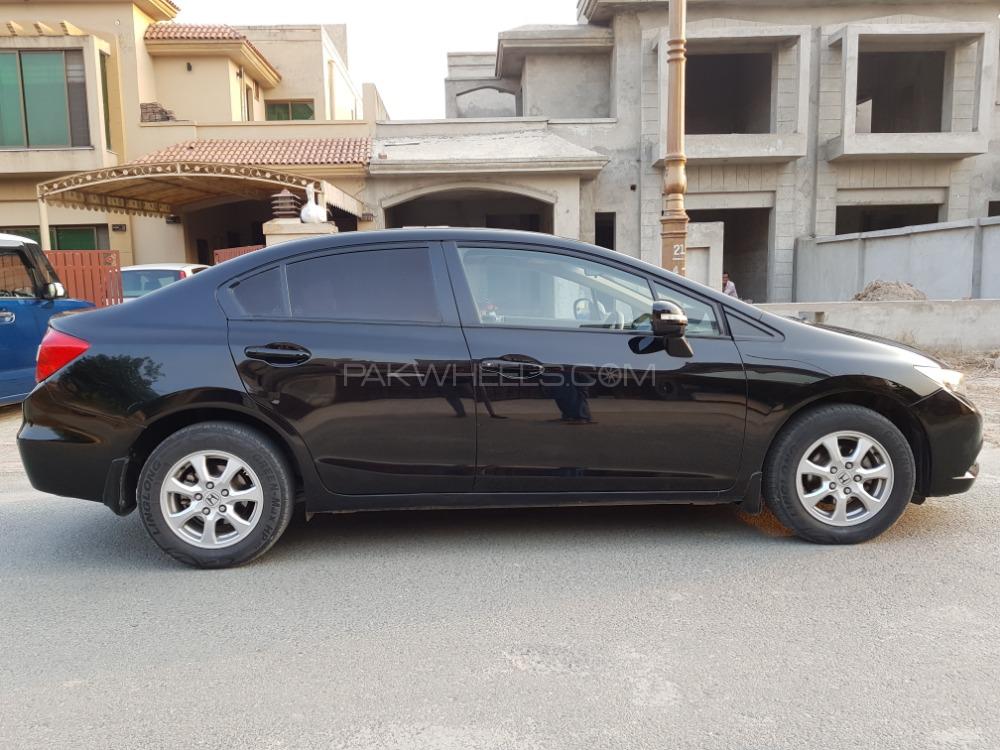 Honda Civic 2014 for Sale in Lahore Honda Civic 2014 for Sale in Lahore Image-4