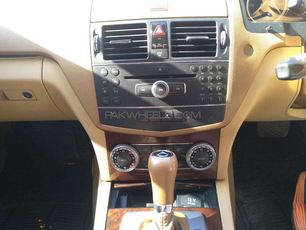 مرسڈیز بینز سی کلاس 2008 for Sale in کراچی مرسڈیز بینز سی کلاس 2008 for Sale in کراچی Image-7
