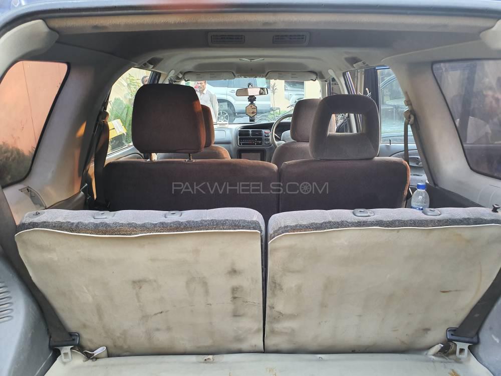 Suzuki Vitara 2003 for Sale in Lahore Suzuki Vitara 2003 for Sale in Lahore Image-13