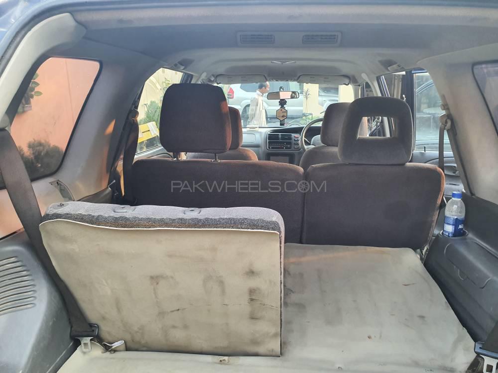 Suzuki Vitara 2003 for Sale in Lahore Suzuki Vitara 2003 for Sale in Lahore Image-12