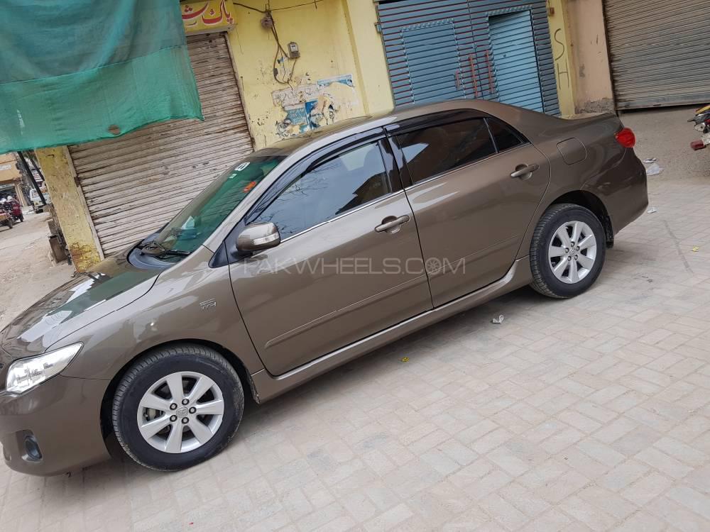 Toyota Corolla 2014 for Sale in Multan Toyota Corolla 2014 for Sale in Multan Image-3